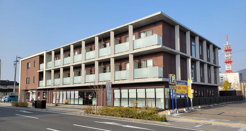 アムール長野駅東口